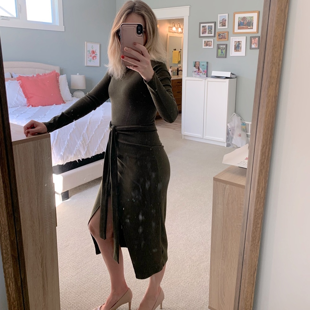 Vici Green Ribbed Dress With Front Tie